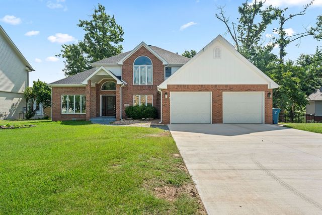 47 Stonehenge Drive, Bentonville, AR 72712