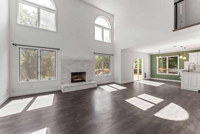 47 Stonehenge Drive, Bentonville, AR 72712