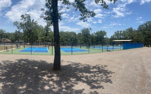 146 St Andrews Drive, Mabank, TX 75156