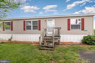 5169 E TRINDLE RD #LOT 10, Mechanicsburg, PA 17050