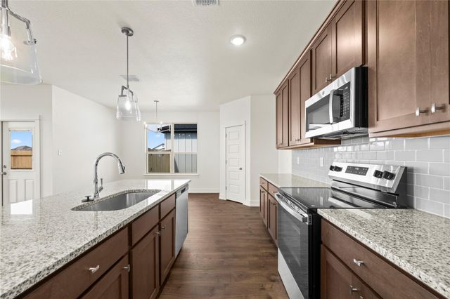 552 Gus LOOP, Georgetown, TX 78626