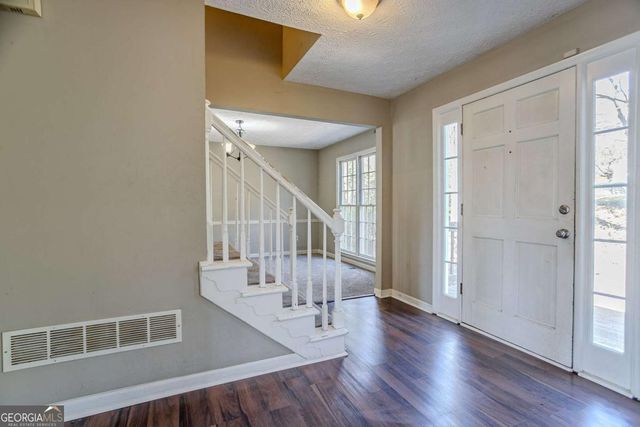 2072 Arbor Forest Drive SW, Marietta, GA 30064