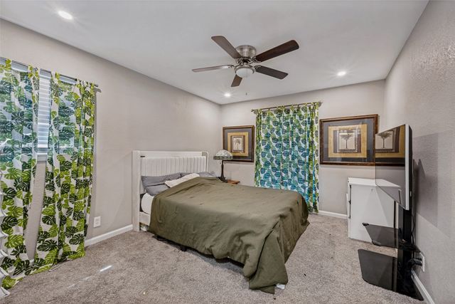 625 Caduceus Lane, Hurst, TX 76053