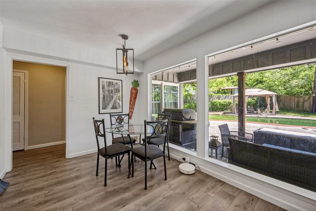 625 Caduceus Lane, Hurst, TX 76053