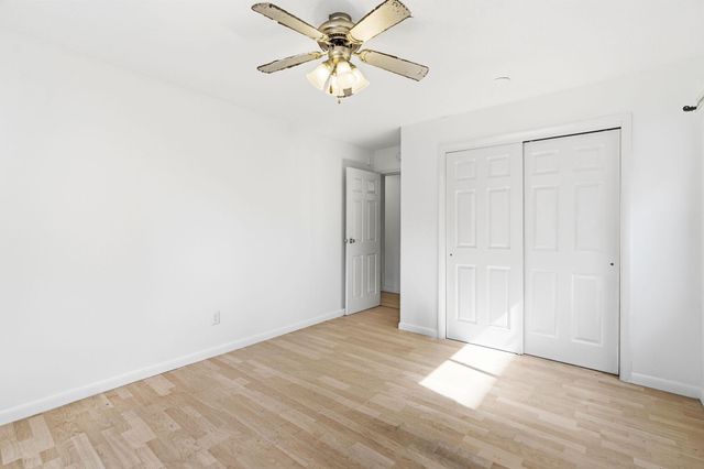 2740 Pleasant Ave 204, Minneapolis, MN 55408