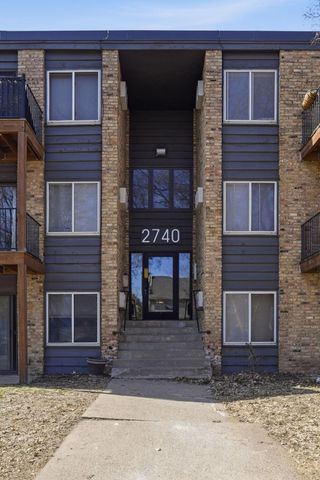 2740 Pleasant Ave 204, Minneapolis, MN 55408