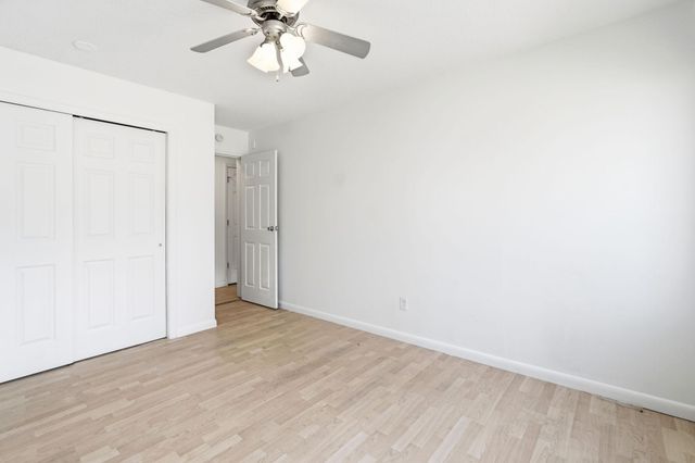 2740 Pleasant Ave 204, Minneapolis, MN 55408