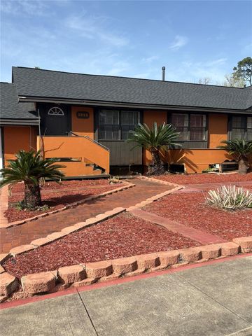 2013 Deats Road, Dickinson, TX 77539