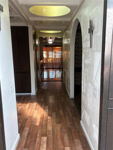 2013 Deats Road, Dickinson, TX 77539