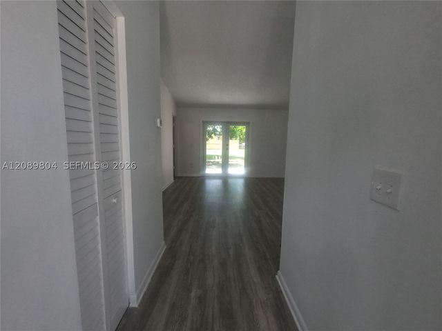 3060 NW 204th Ln, Miami Gardens, FL 33056