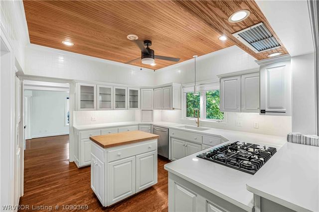2401 Skye Road, Fort Smith, AR 72908