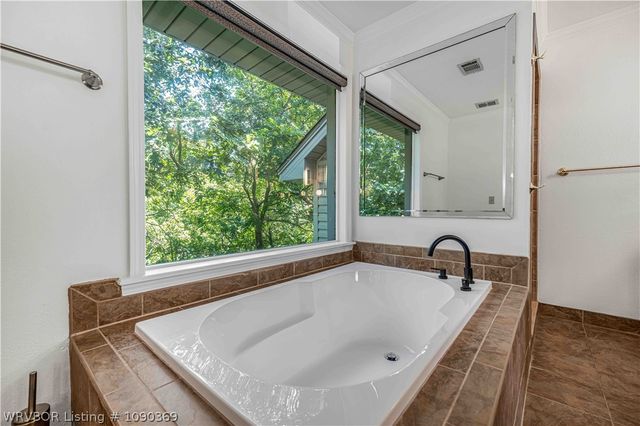 2401 Skye Road, Fort Smith, AR 72908