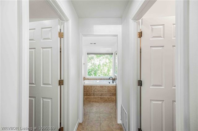 2401 Skye Road, Fort Smith, AR 72908