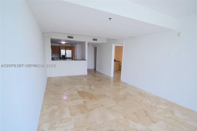 6362 Collins Ave 310, Miami Beach, FL 33141