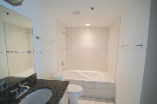 6362 Collins Ave 310, Miami Beach, FL 33141
