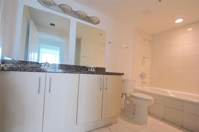 6362 Collins Ave 310, Miami Beach, FL 33141