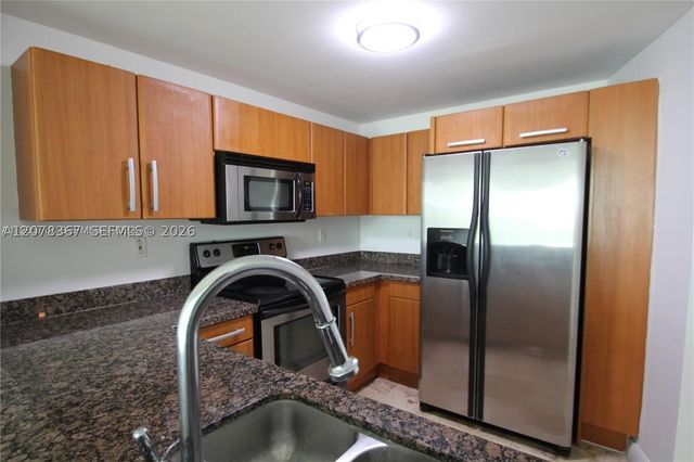 6362 Collins Ave 310, Miami Beach, FL 33141