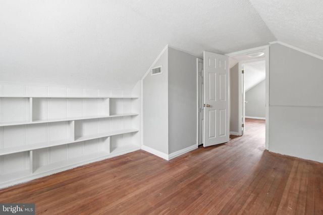 5330 DOGWOOD RD, Woodlawn, MD 21207