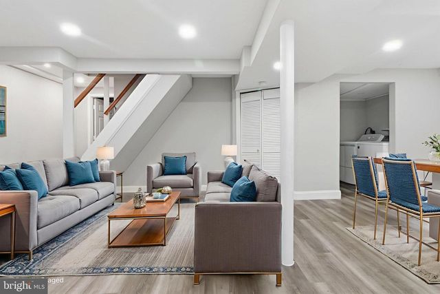 5330 DOGWOOD RD, Woodlawn, MD 21207