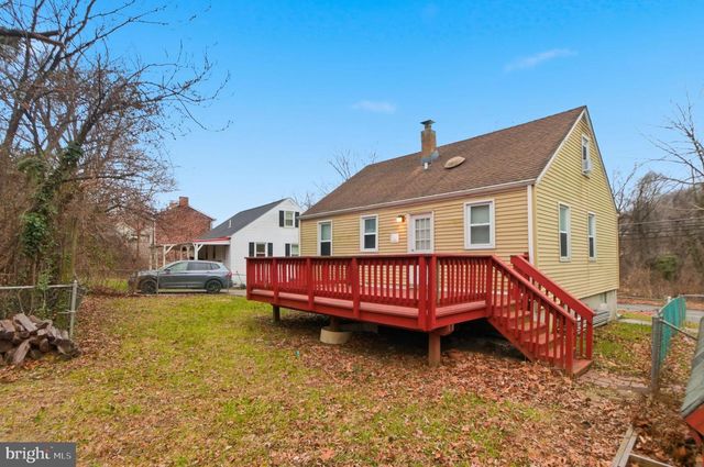 5330 DOGWOOD RD, Woodlawn, MD 21207