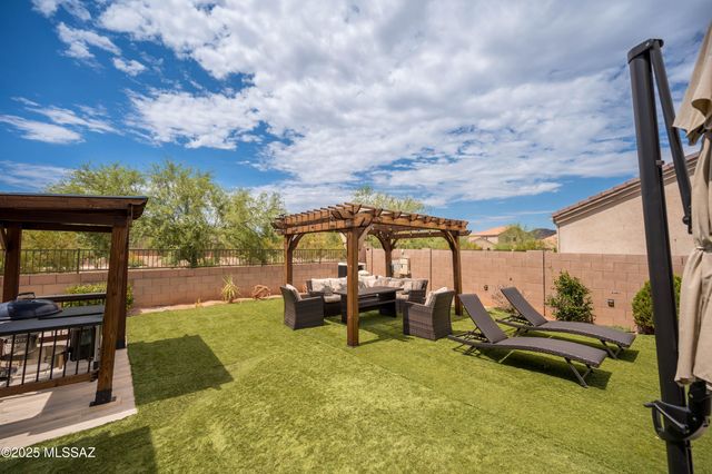 8770 W Denstone Road, Marana, AZ 85653