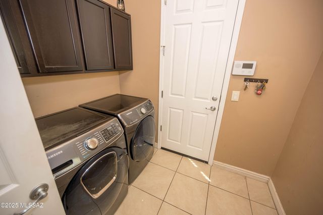 8770 W Denstone Road, Marana, AZ 85653