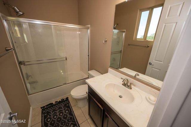 8770 W Denstone Road, Marana, AZ 85653