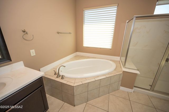8770 W Denstone Road, Marana, AZ 85653