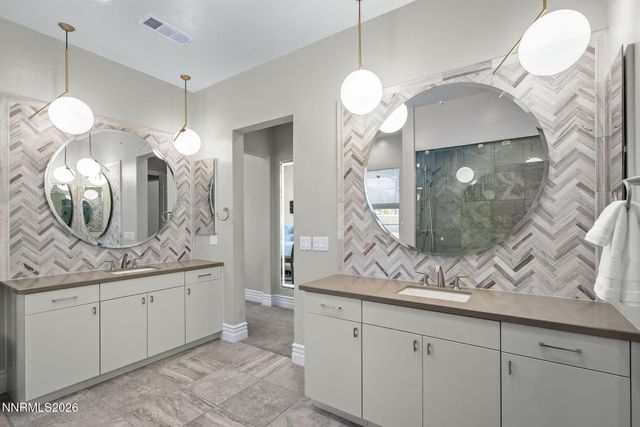 724 W Pleasant Oak Trail, Reno, NV 89511