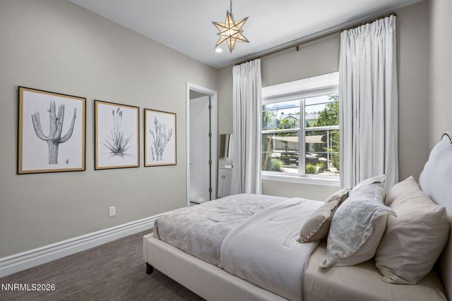 724 W Pleasant Oak Trail, Reno, NV 89511