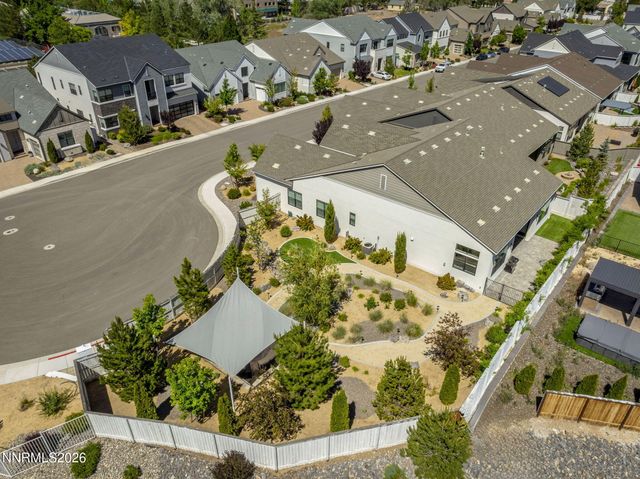 724 W Pleasant Oak Trail, Reno, NV 89511
