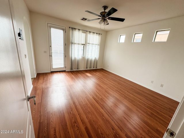 1643 W COTTONWOOD Lane, Phoenix, AZ 85045