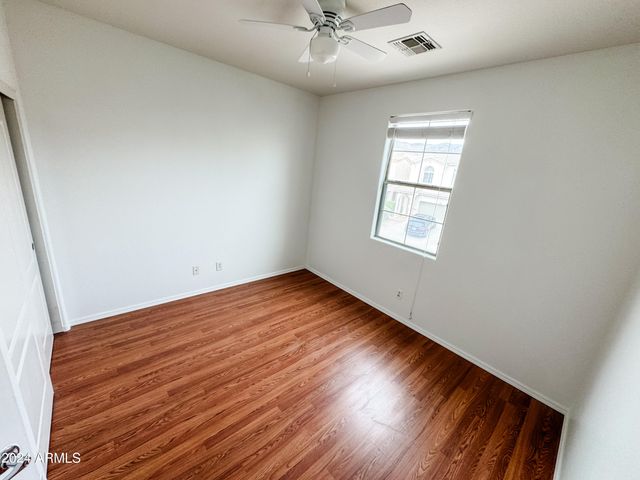 1643 W COTTONWOOD Lane, Phoenix, AZ 85045