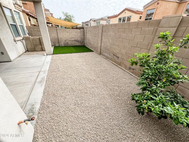 1643 W COTTONWOOD Lane, Phoenix, AZ 85045