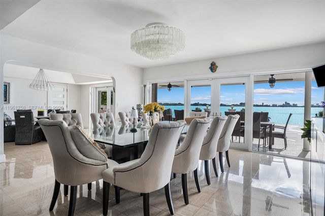 1990 NE 119th Rd, North Miami, FL 33181