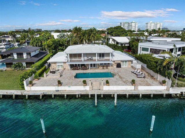 1990 NE 119th Rd, North Miami, FL 33181