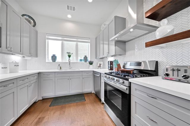 2916 Cline Street, Houston, TX 77020