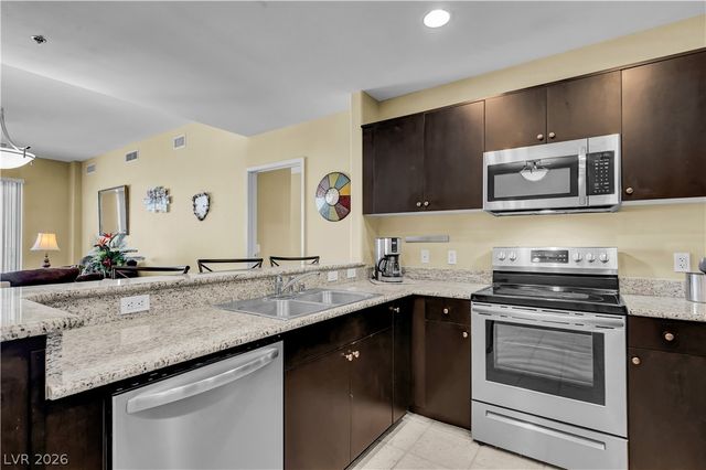 8255 Las Vegas Boulevard 1205, Las Vegas, NV 89123