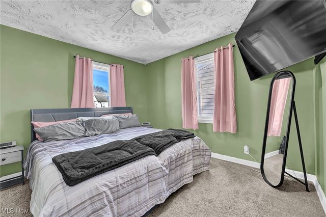 210 Louisiana Avenue, Elyria, OH 44035