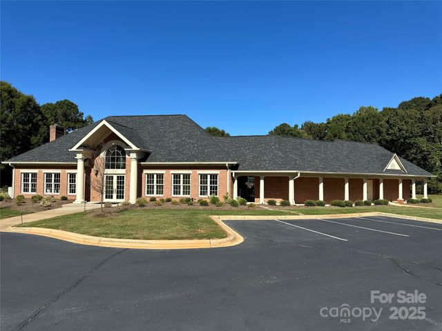 107 Chalfont Court, Salisbury, NC 28147