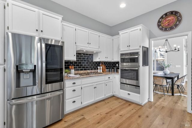 10 Makena Ct, Petaluma, CA 94954