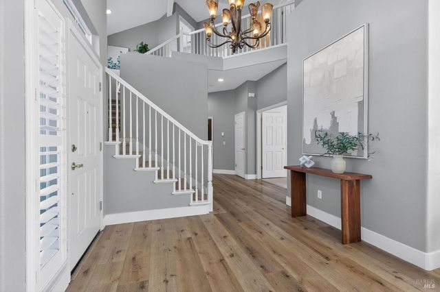 10 Makena Ct, Petaluma, CA 94954