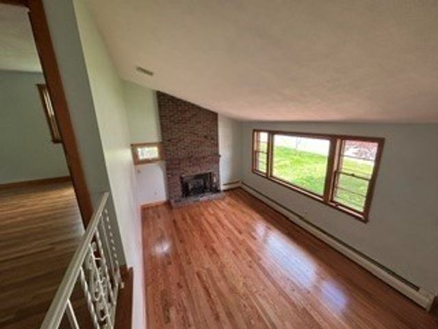 72 Kurland Ave, Brockton, MA 02301