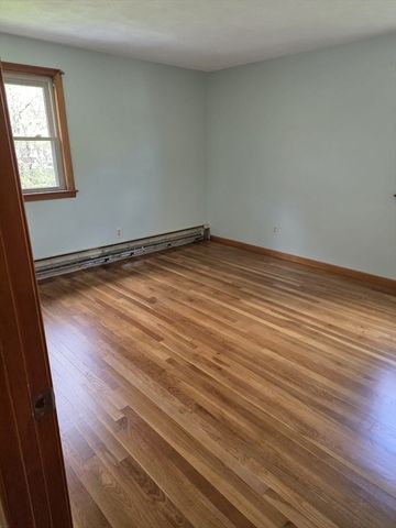 72 Kurland Ave, Brockton, MA 02301