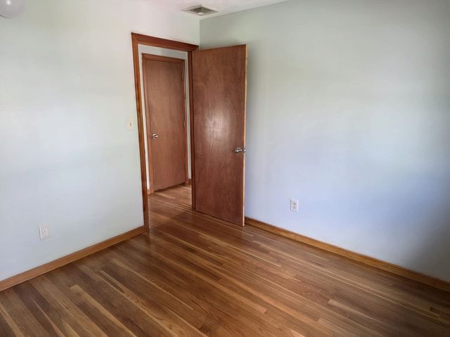 72 Kurland Ave, Brockton, MA 02301