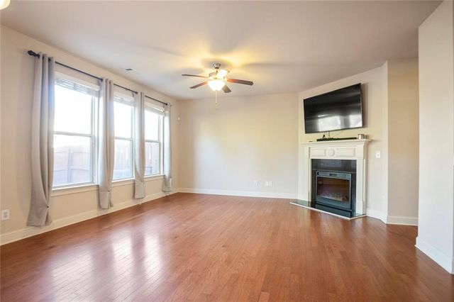 2394 Whiteoak SE Court 51, Smyrna, GA 30080