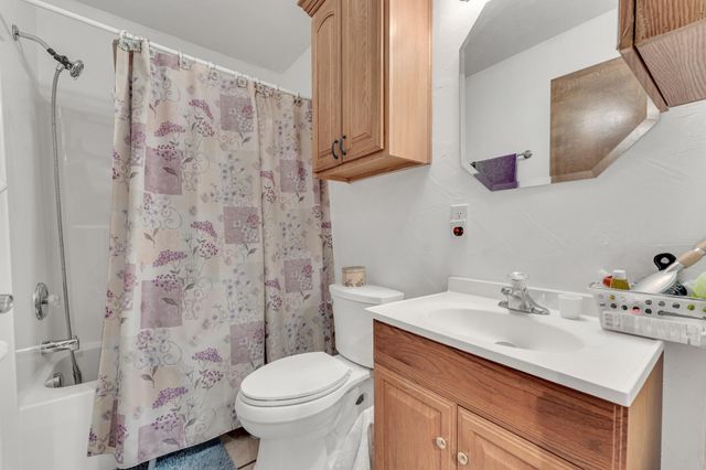 7222 N Farm Road 203, Strafford, MO 65757