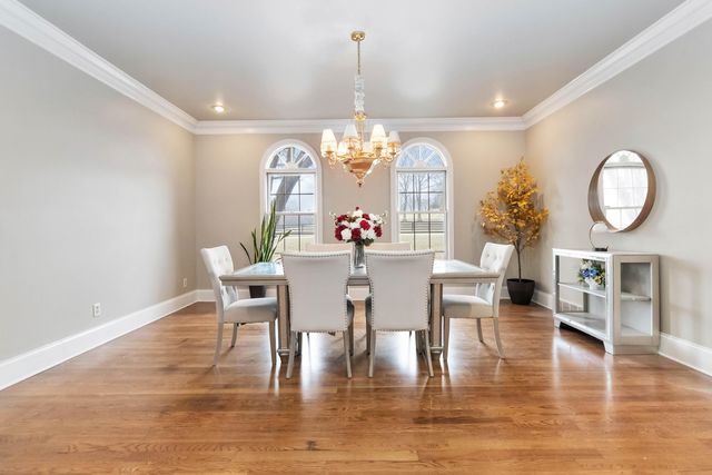 484 Woods Edge Drive, London, KY 40741