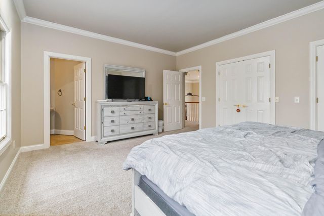 484 Woods Edge Drive, London, KY 40741