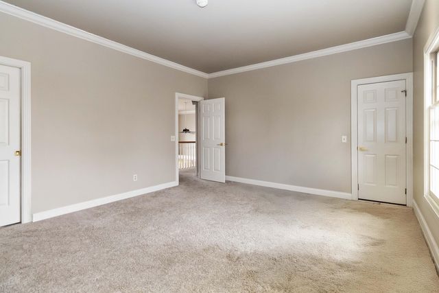 484 Woods Edge Drive, London, KY 40741